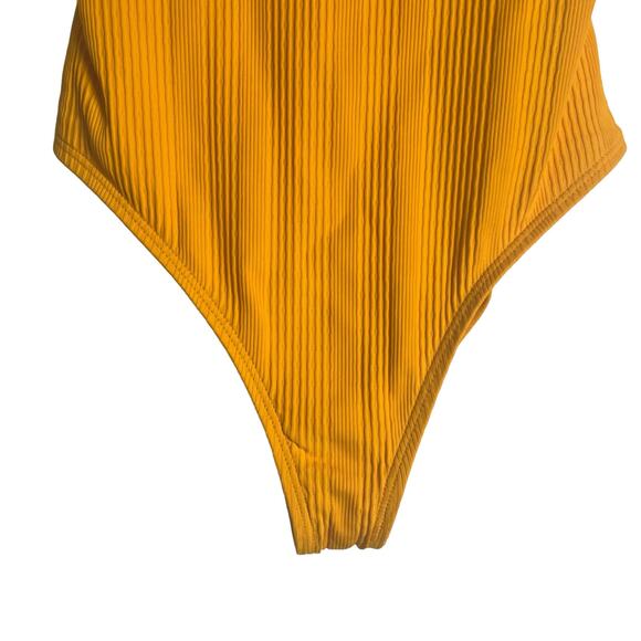 L*Space Pointelle Rib Cha Cha One Piece Orange Swimsuit Size 8 - Picture 5 of 8